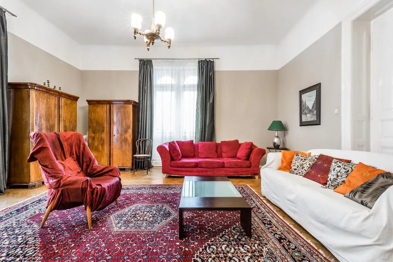 Berta - 4 Bedrooms, 3 Baths Budapeşte